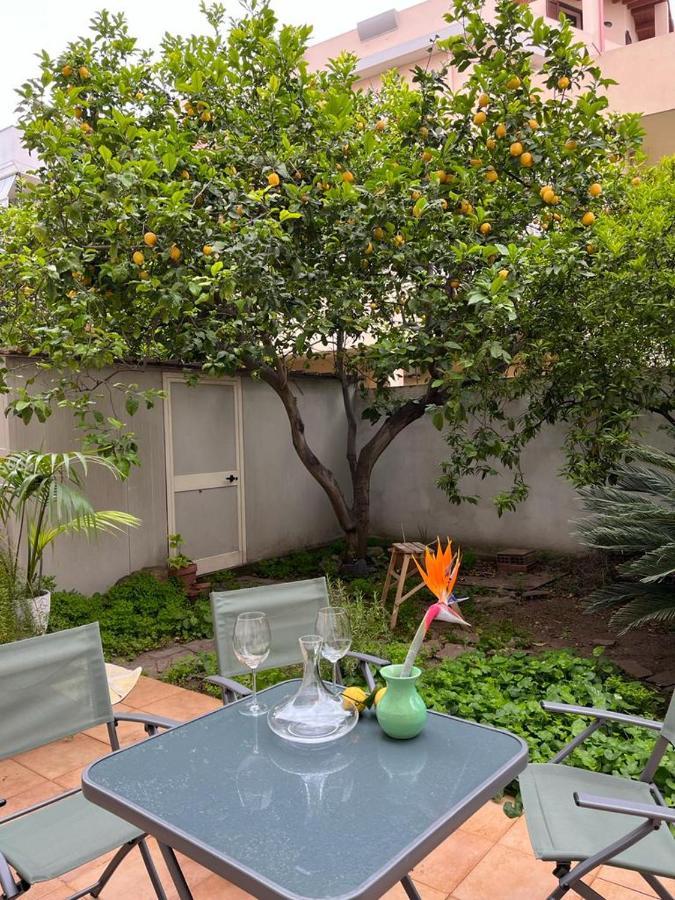 Tangerine Tree House Apartment Cagliari Exterior photo